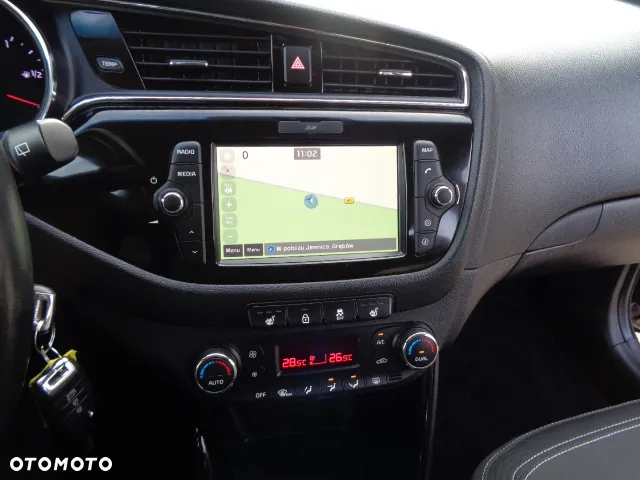 Kia Ceed 1.6 GDI ISG Dream-Team Edition - 15