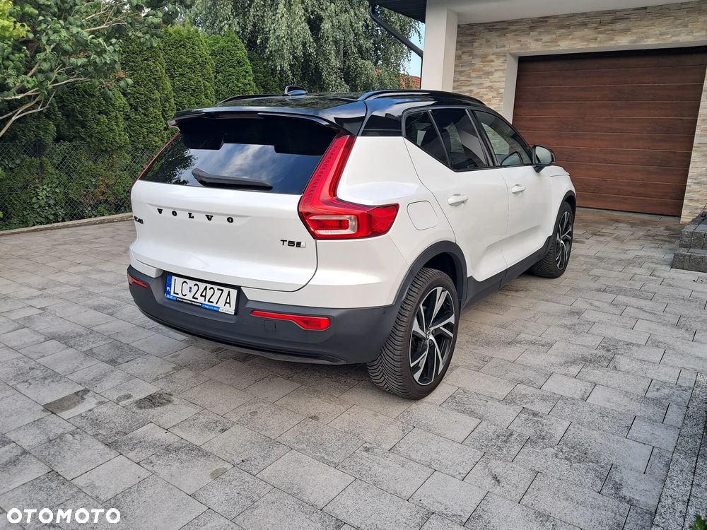 Volvo XC 40 T5 AWD R-Design - 13
