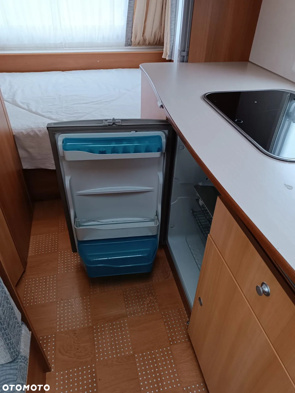 Inny CARADO HYMER - 19