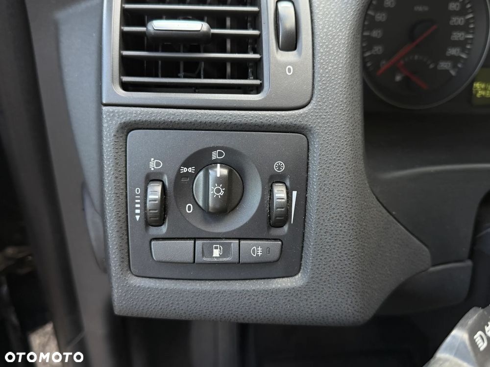 Volvo C30 1.6D DRIVe Kinetic - 18
