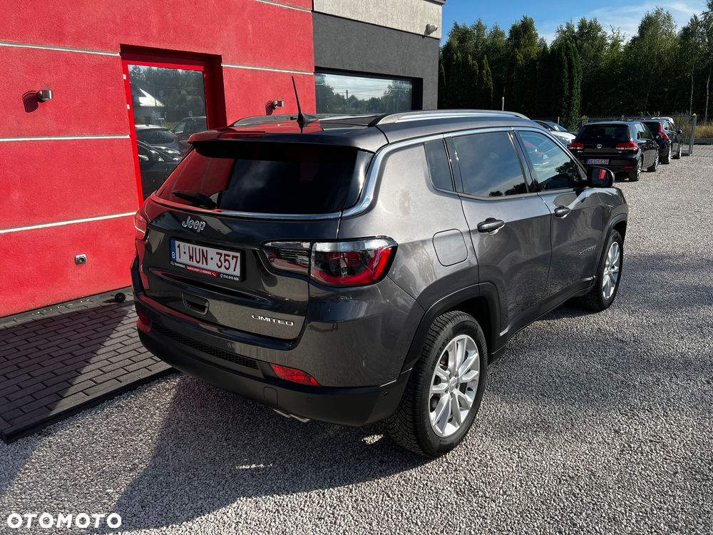 Jeep Compass - 2