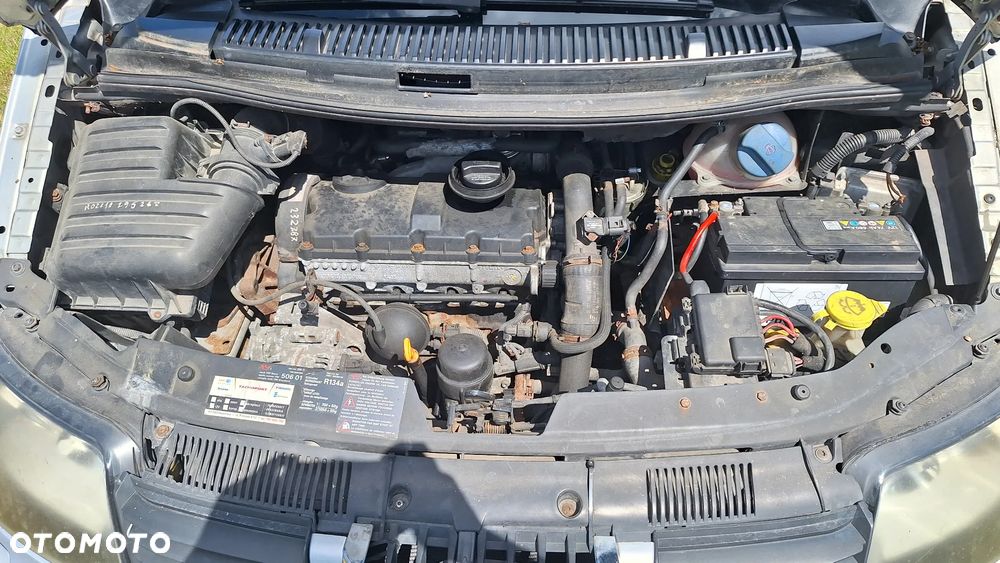 Seat Alhambra 1.9 TDI Signo - 8