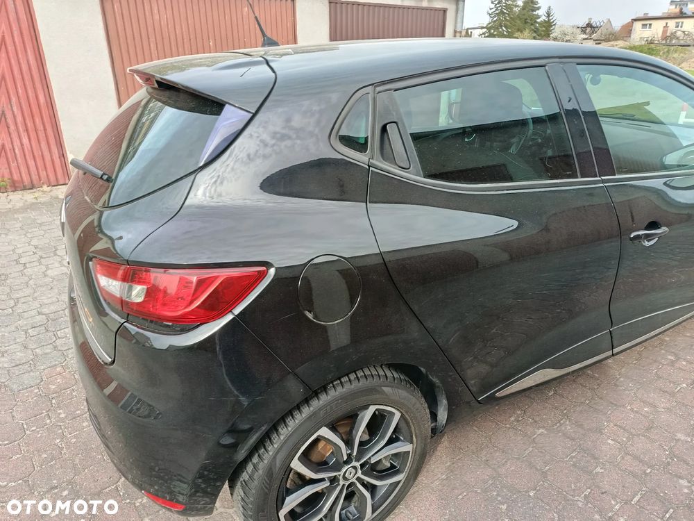 Renault Clio 1.2 16V 75 LIMITED - 16