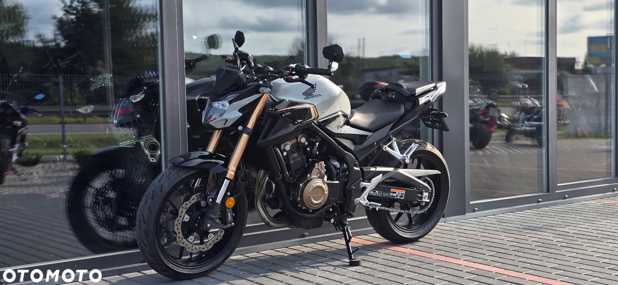 Honda CB - 28