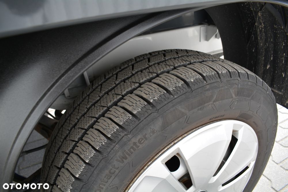 Volkswagen NOWY MODEL Skrzyniowy doka brygadówka paka KLIMA - 17