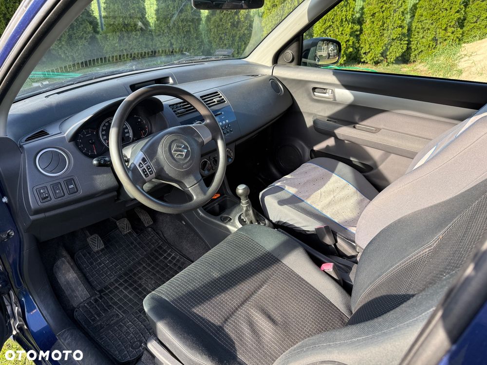 Suzuki Swift 1.3 GC - 10