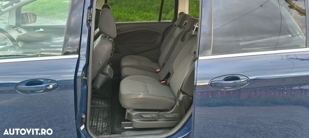 Ford Grand C-Max 2.0 TDCi Powershift Titanium - 12