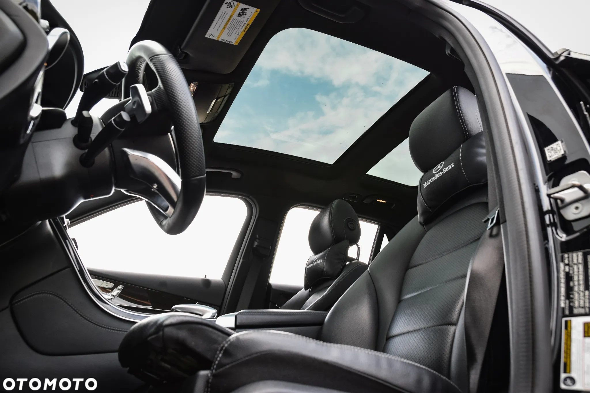 Mercedes-Benz GLC 300 4Matic 9G-TRONIC AMG Line - 38