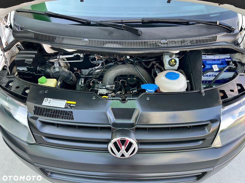 Volkswagen Transporter - 18