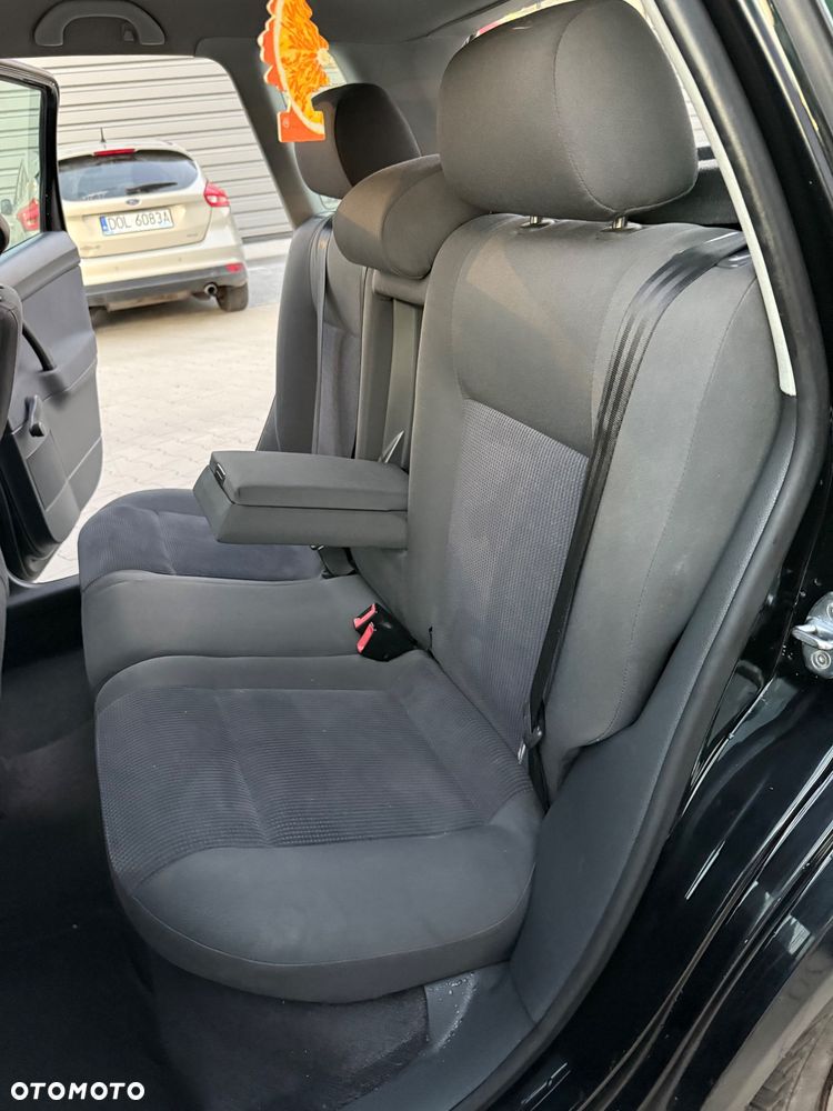 Volkswagen Polo 1.9 TDI Comfortline - 23