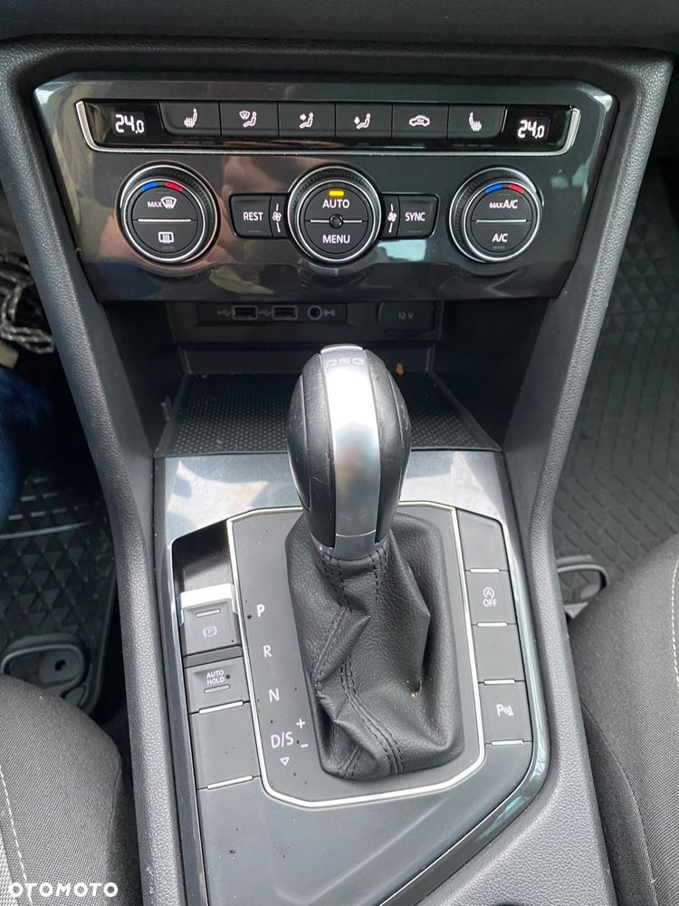 Volkswagen Tiguan 2.0 TDI SCR DSG Elegance - 23
