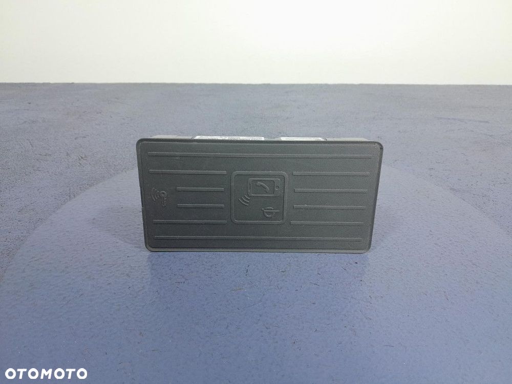 AUDI A6 C8 ŁADOWARKA INDUKCYJNA 4K0035502A - 1