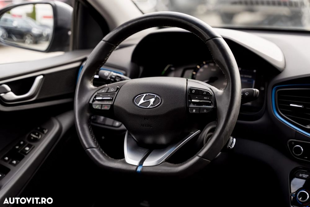 Hyundai IONIQ Hybrid 141CP Exclusive - 17