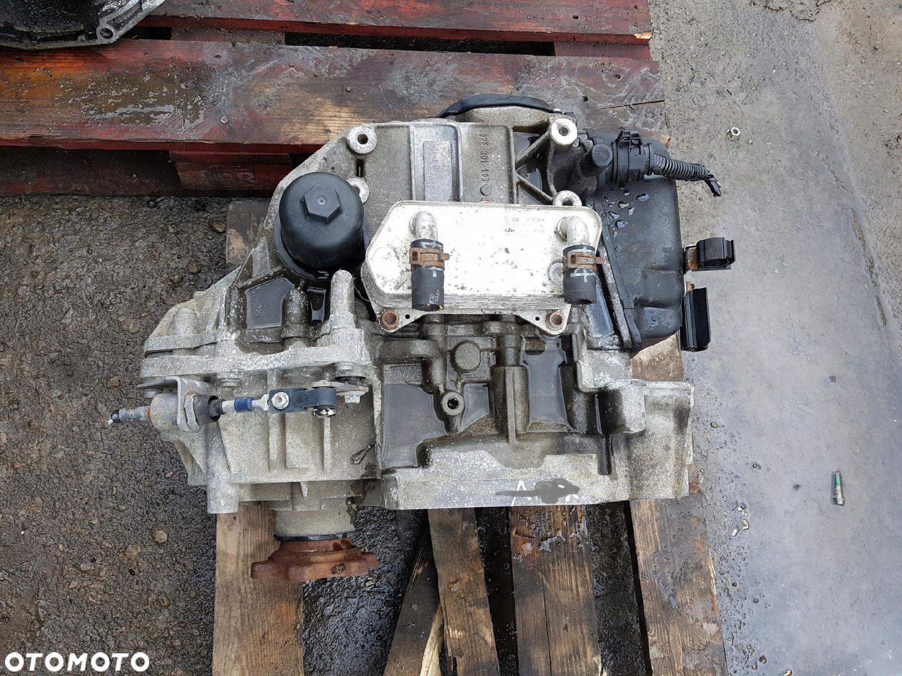 VW PASSAT TOURAN GOLF A3 8P 2.0 TDI SKRZYNIA BIEGÓW KCV AUTOMAT DSG - 1
