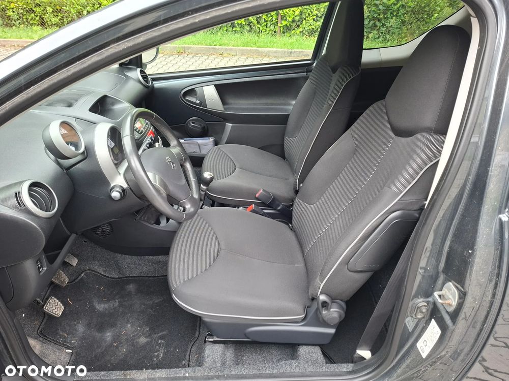 Peugeot 107 70 Black&Silver - 19