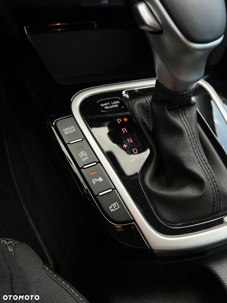 Kia Ceed 1.5 T-GDI M DCT - 12