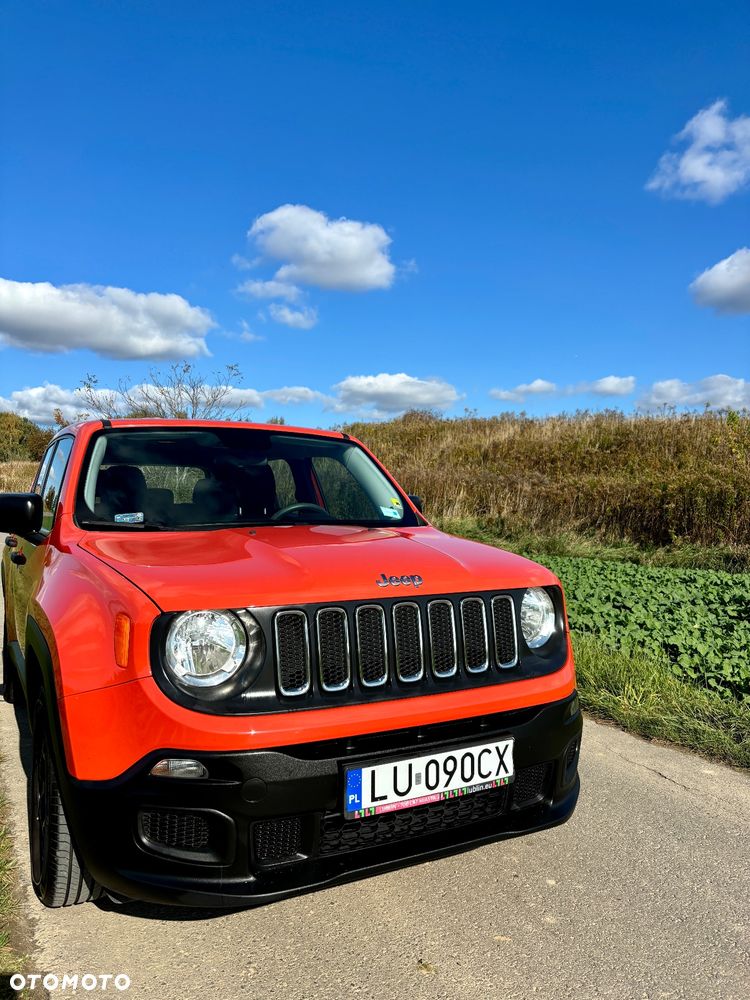 Jeep Renegade 1.6 E-TorQ Sport FWD - 4