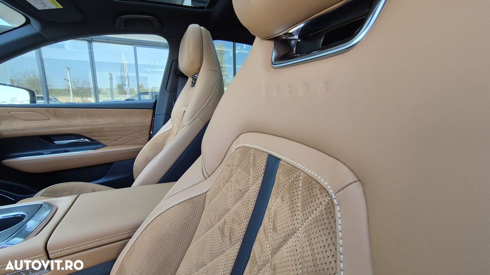 Mazda 6e 68 kW BEV Takumi Plus - 21