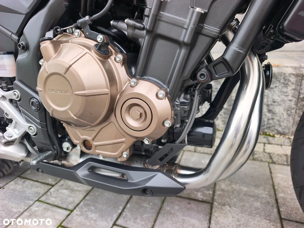 Honda CB - 28