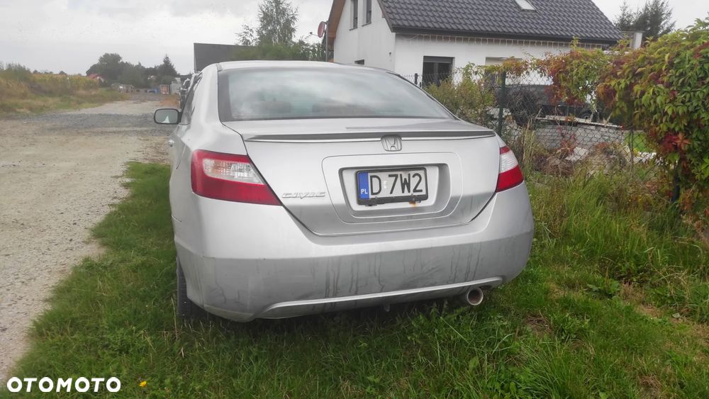 Honda Civic - 4
