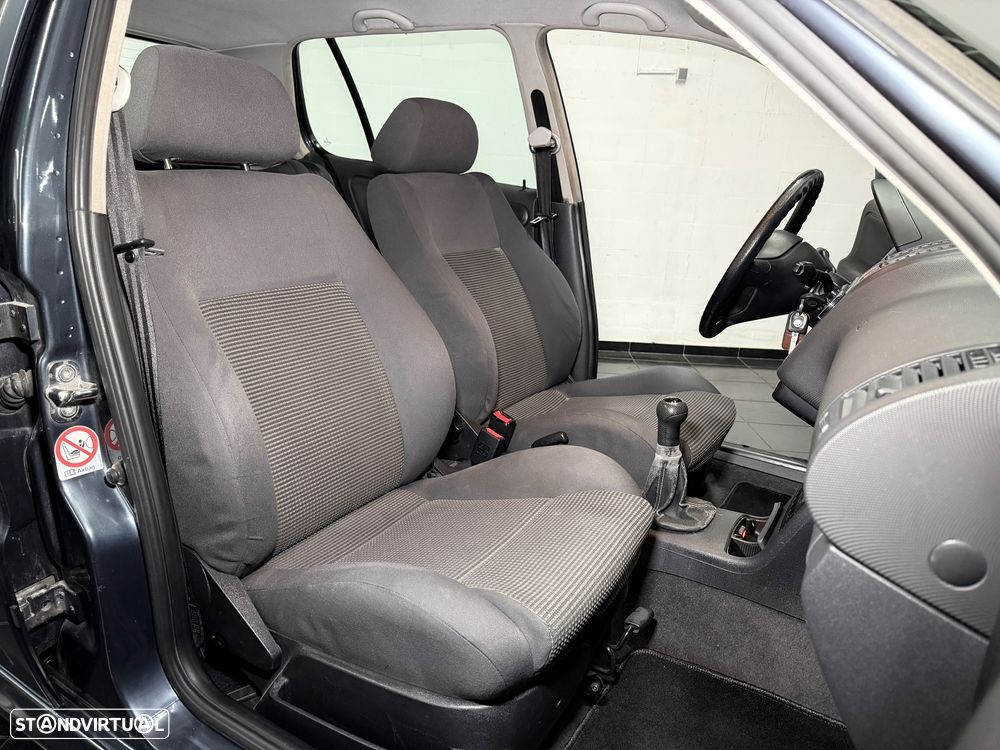 VW Polo 1.4 TDi Highline - 11