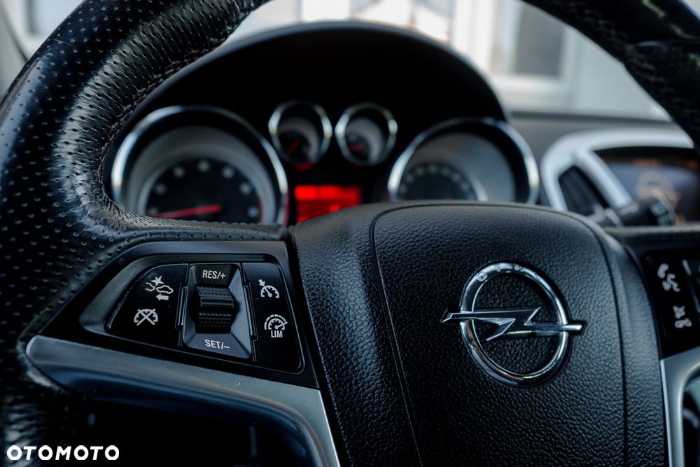 Opel Astra 1.6 Turbo Sport - 18