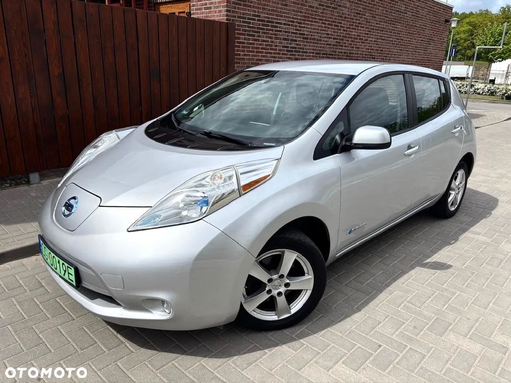 Nissan Leaf - 1