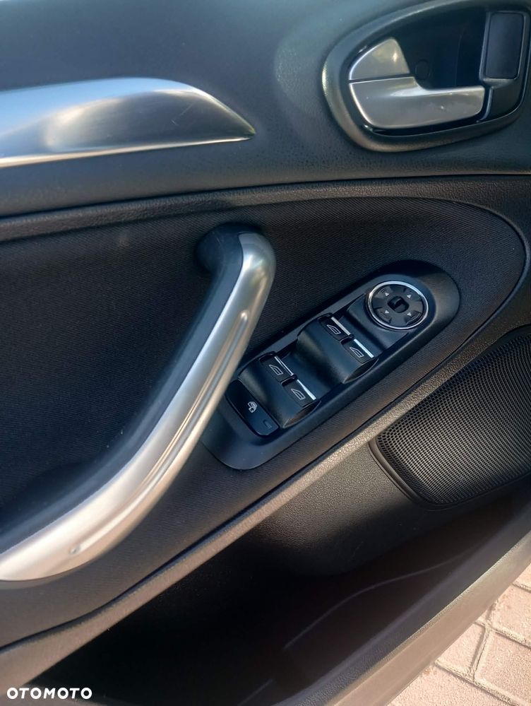 Ford S-Max 2.0 TDCi Titanium - 20