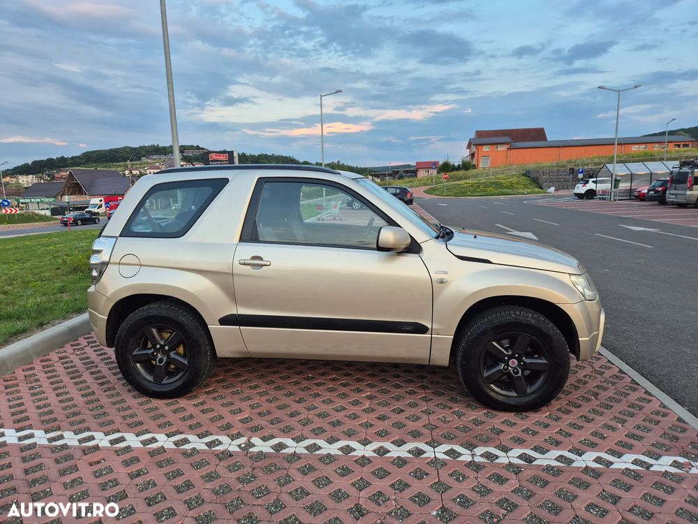 Suzuki Grand Vitara 1.9 DDIS JX - 2