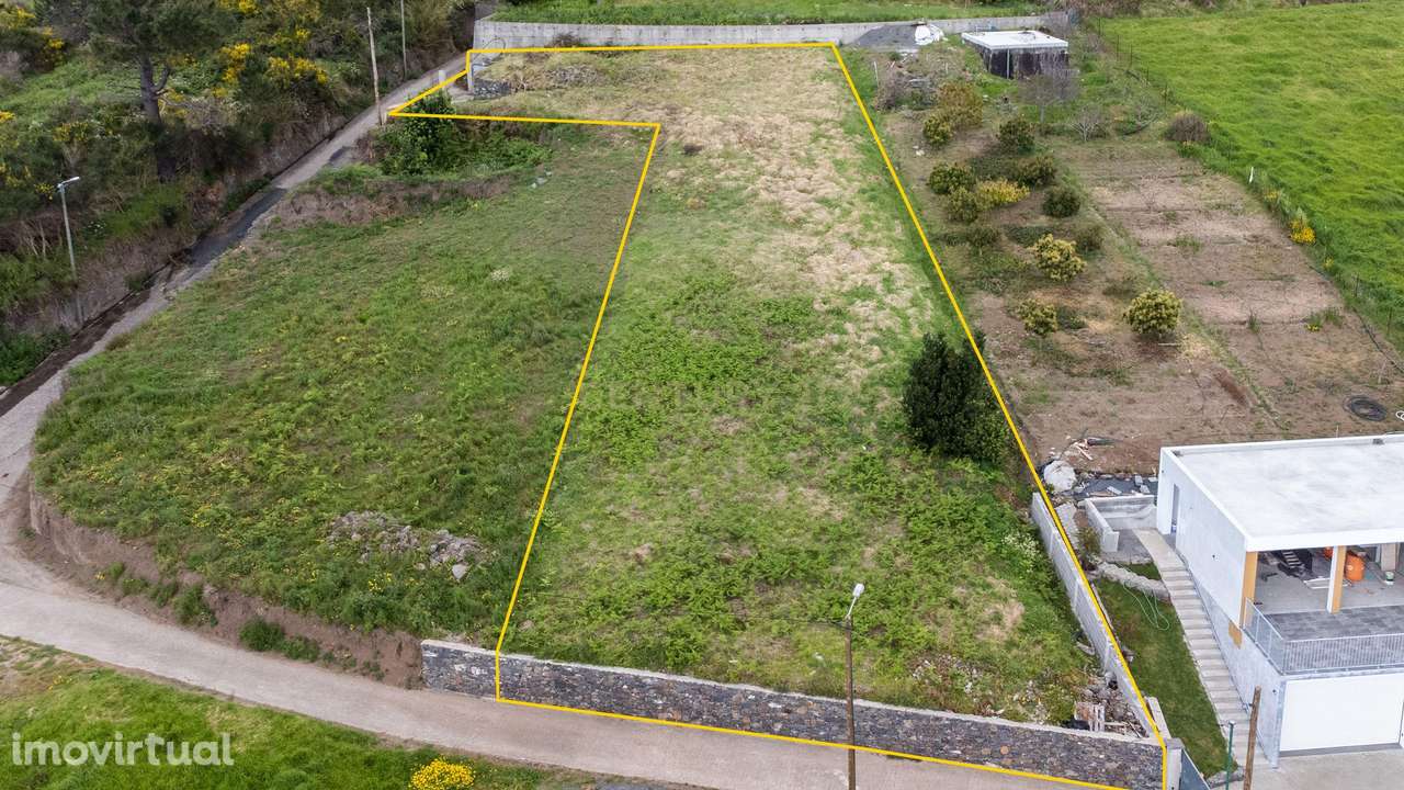 Fantástico terreno com vista mar na Calheta - Grande imagem: 5/10