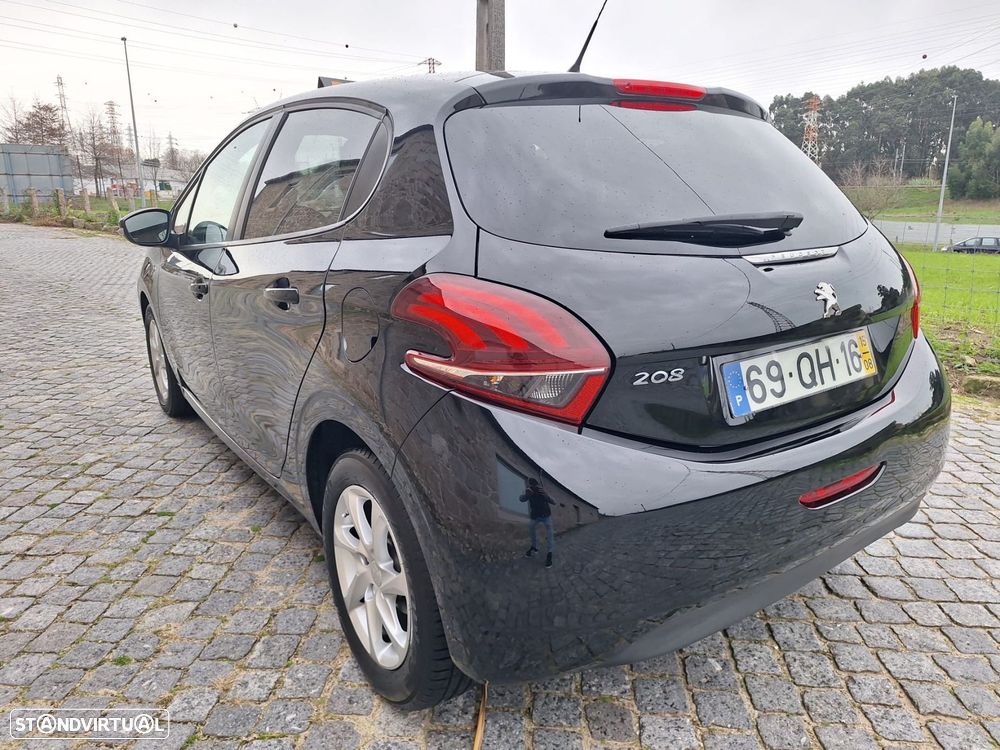 Peugeot 208 1.4 HDi Active - 8