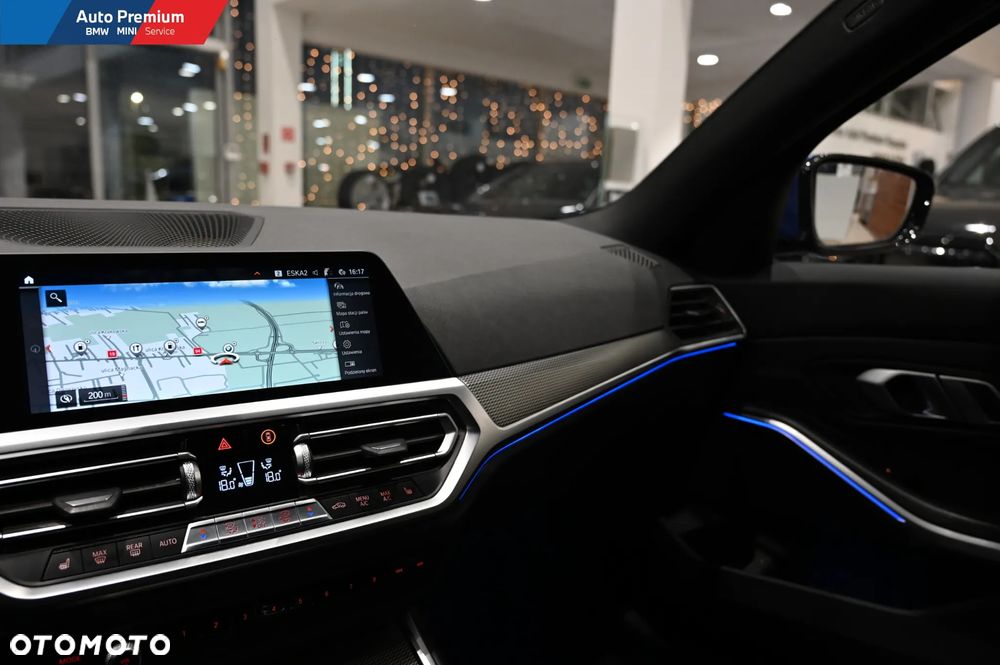 BMW Seria 3 320d xDrive - 10