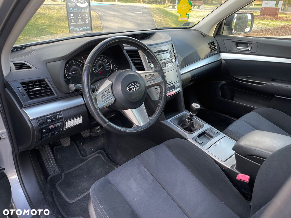 Subaru Outback 2.0 D Comfort - 24