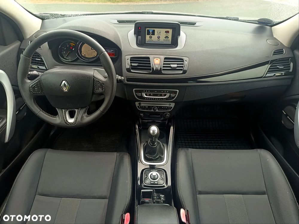 Renault Megane 1.9 dCi Bose Edition - 10
