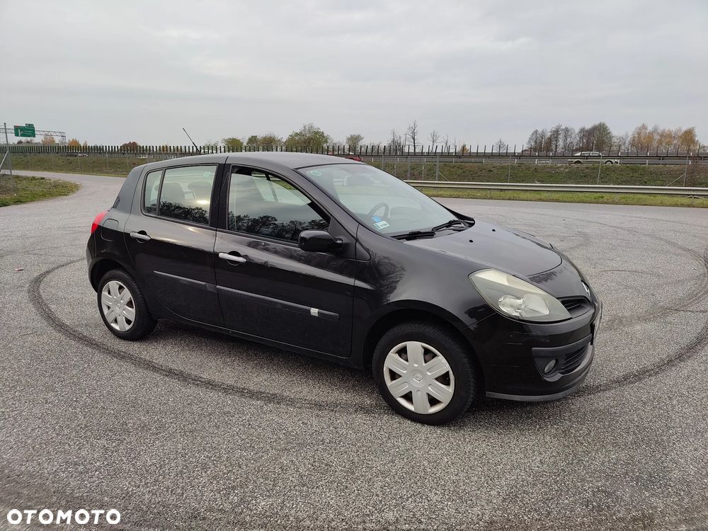 Renault Clio 1.2 16V 75 Dynamique - 1