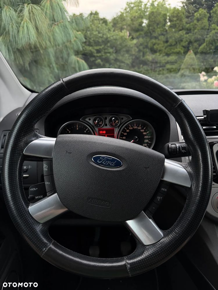Ford Kuga 2.0 TDCi Trend - 9