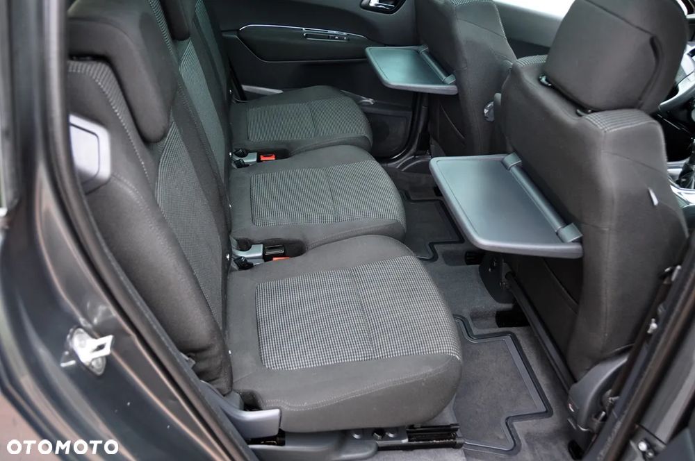 Peugeot 5008 1.6 Active 7os - 13