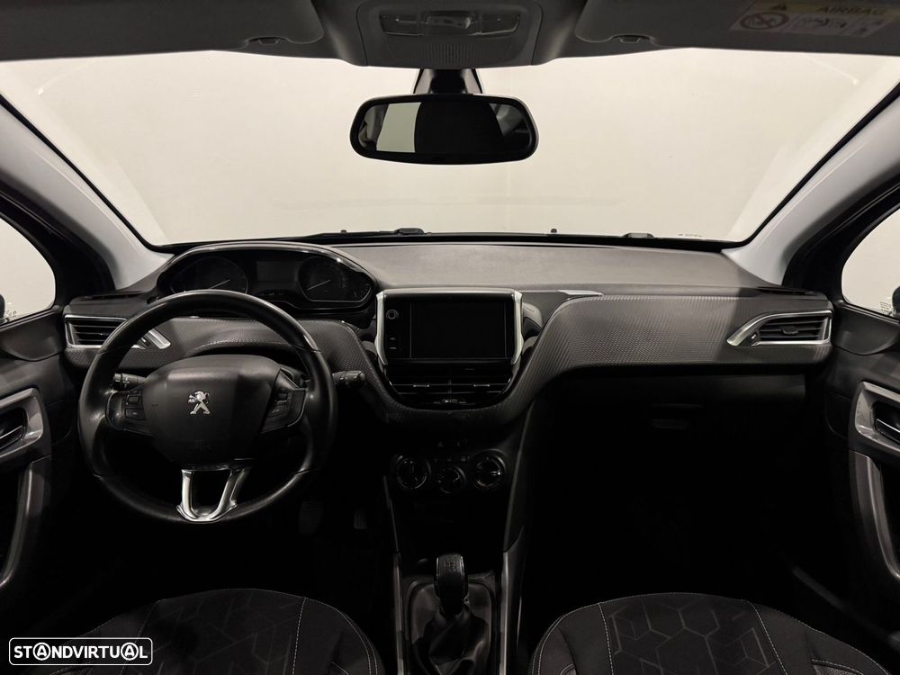 Peugeot 2008 1.6 BlueHDi Style - 34
