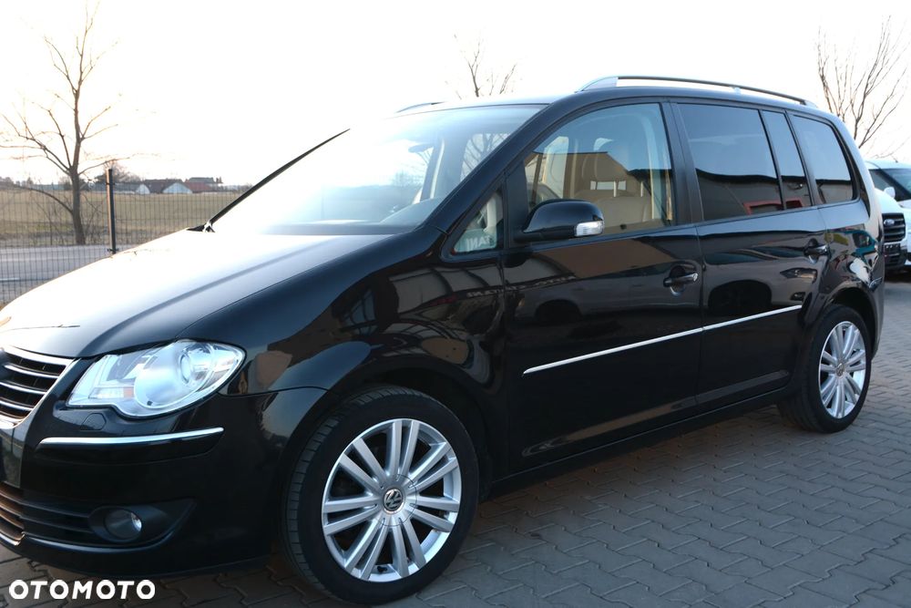 Volkswagen Touran 2.0 TDI DPF Trendline - 39