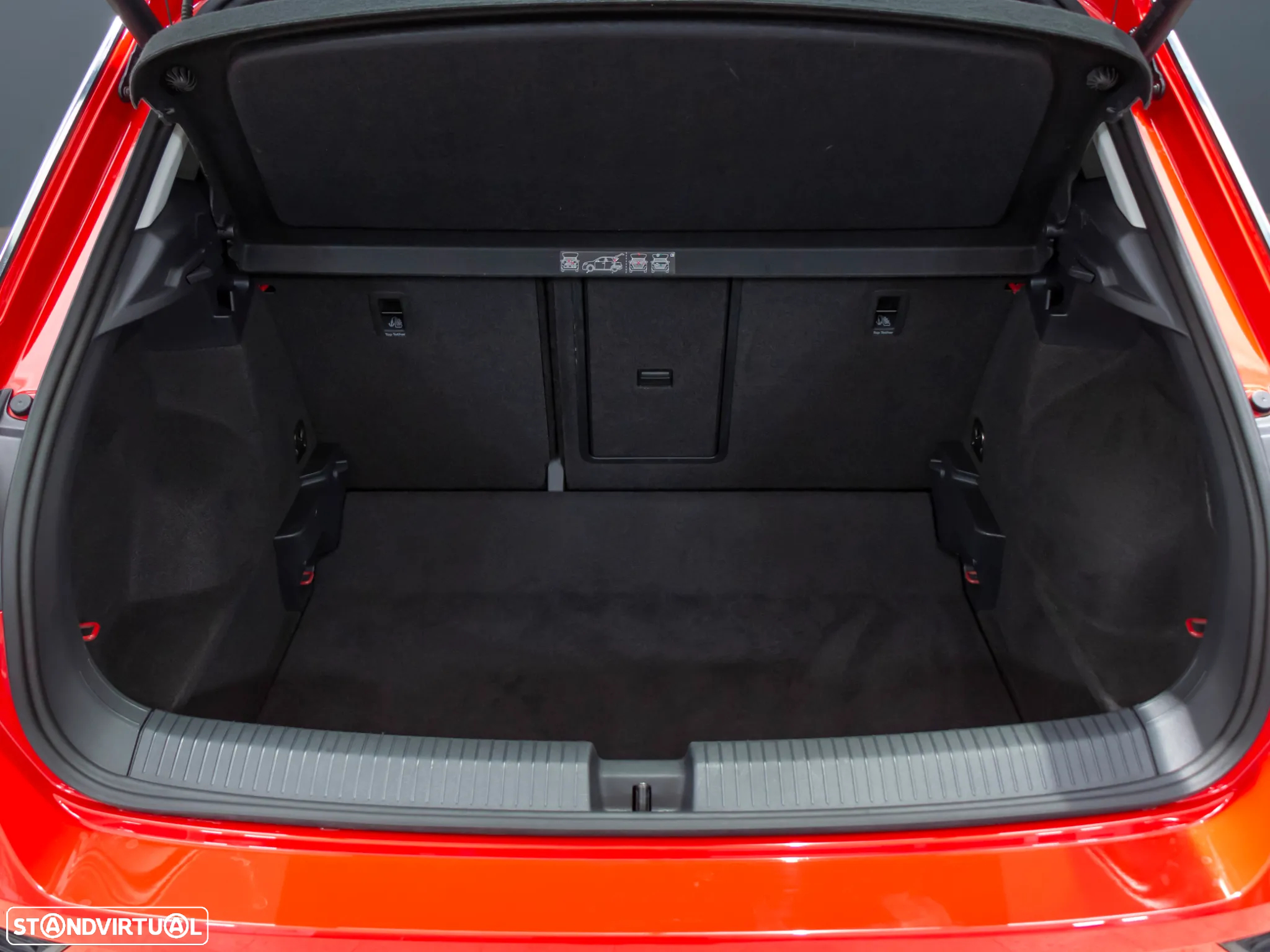 VW T-Roc 1.6 TDI Beats - 9