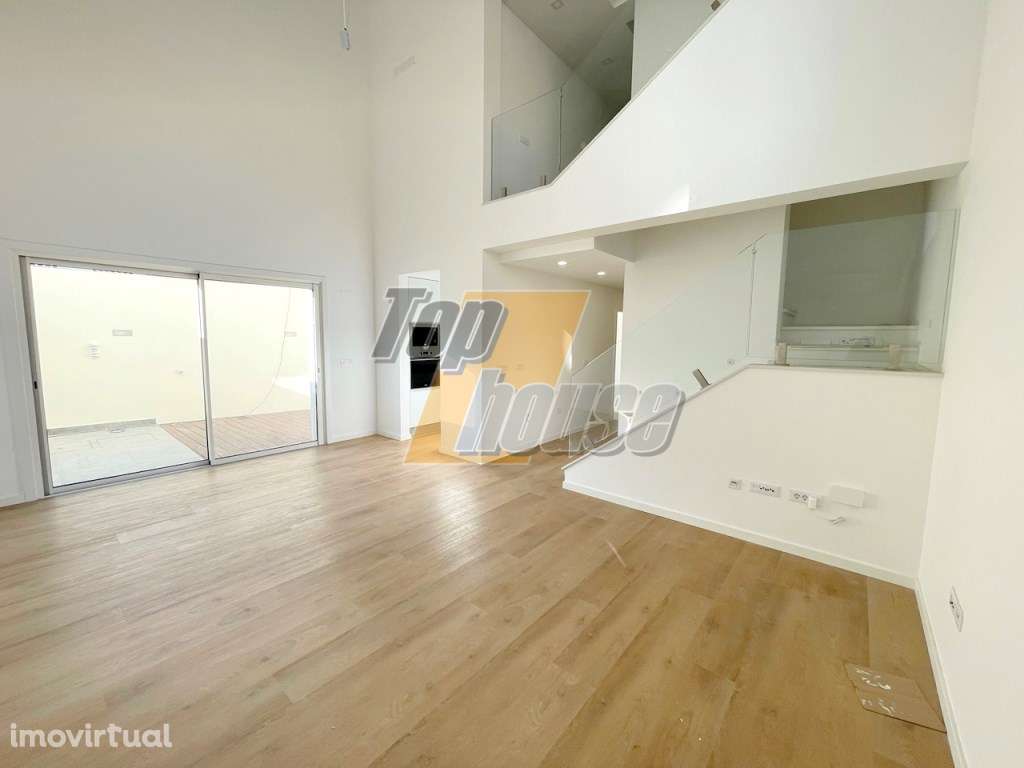 Moradia T3 Nova - Costa de Caparica - Pronta Habitar - Grande imagem: 4/40