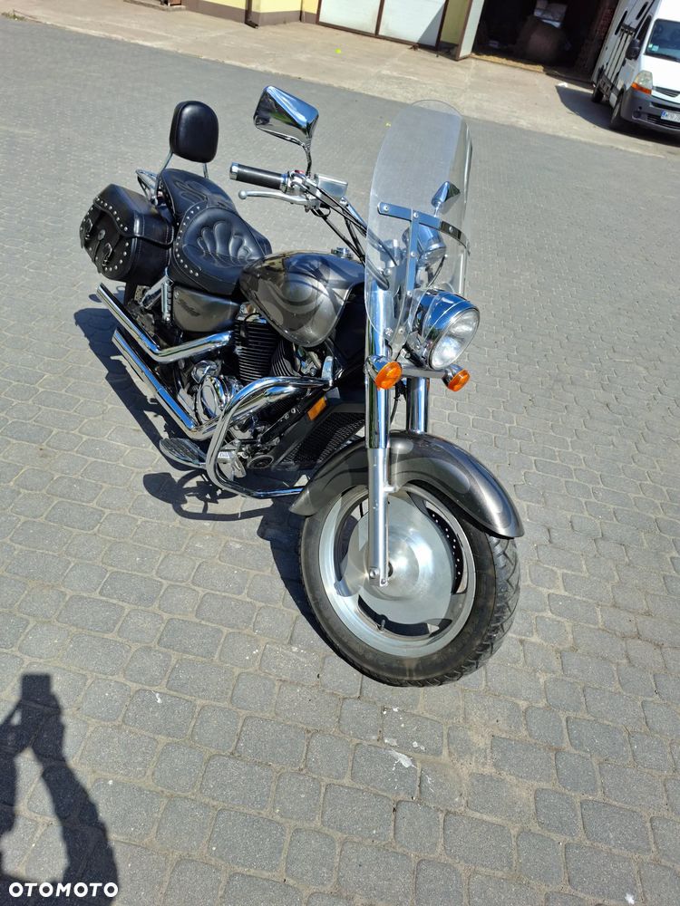 Honda VT - 1