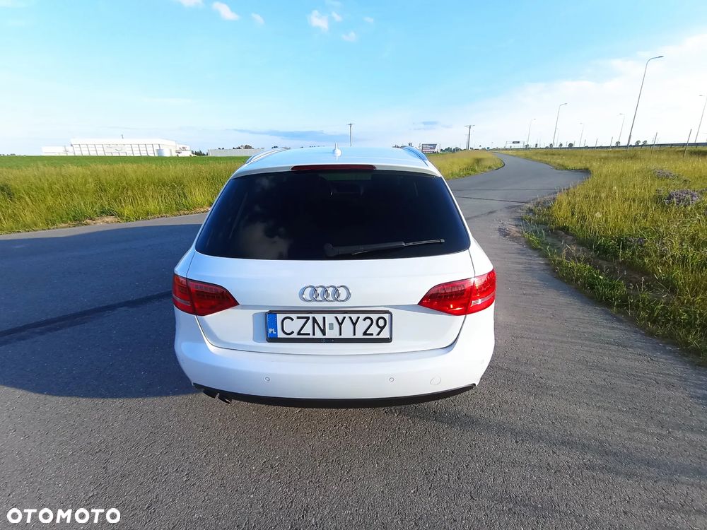 Audi A4 Avant 2.0 TDI DPF Attraction - 16