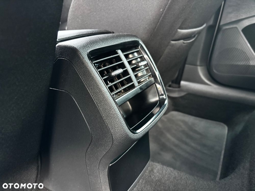 Skoda Octavia 2.0 TDI Ambition DSG - 17