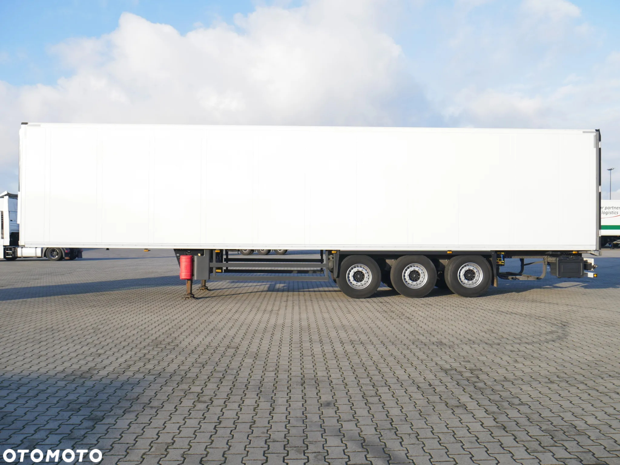 Schmitz Cargobull Chłodnia 60 / Doppelstock / Thermo King 300 / TIP 640640 - 4