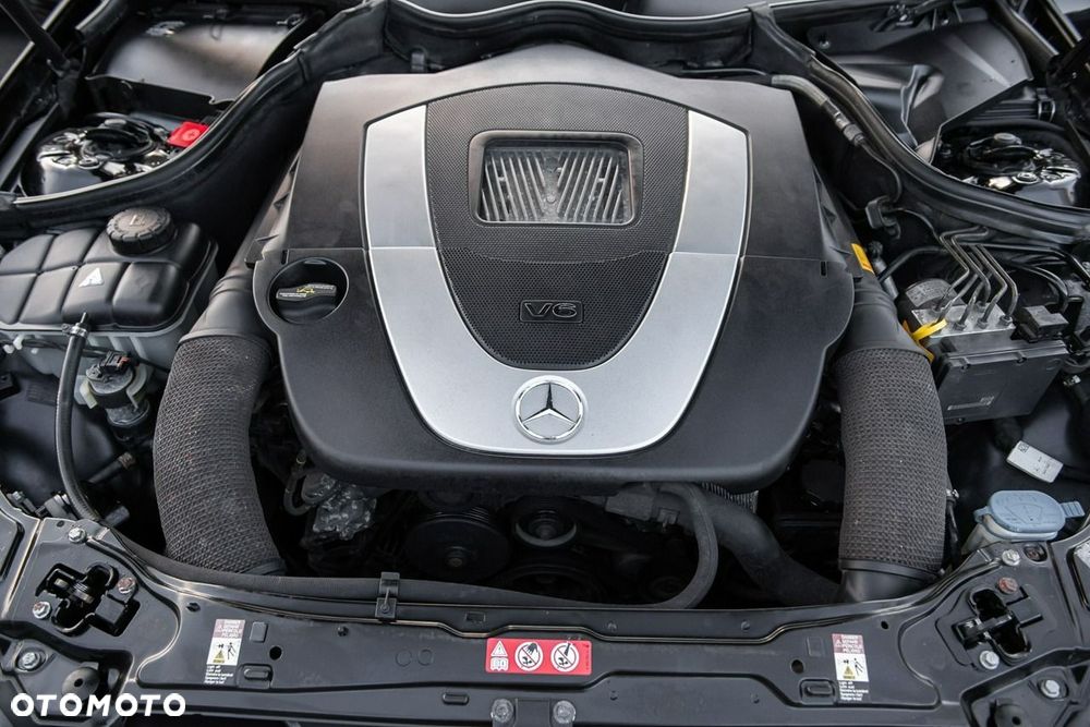Mercedes-Benz CLK 280 Avantgarde Sport Edition - 32