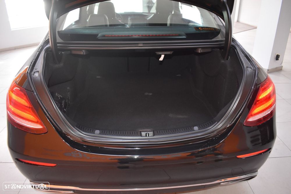 Mercedes-Benz E 220 d Avantgarde - 51