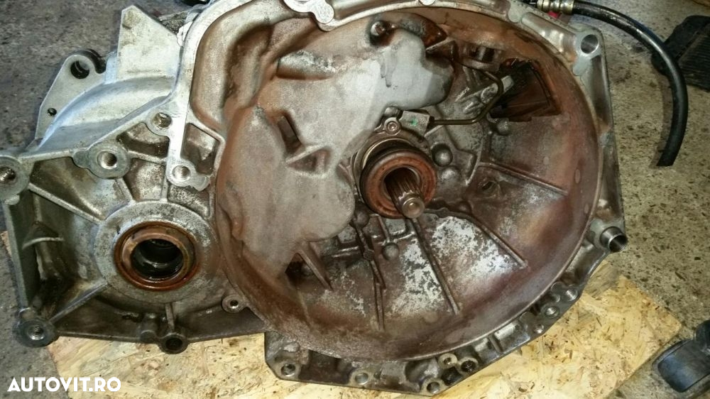 Cutie viteze 5+1trepte, Opel Astra G ,vectra b motor 2.0 diesel - 6