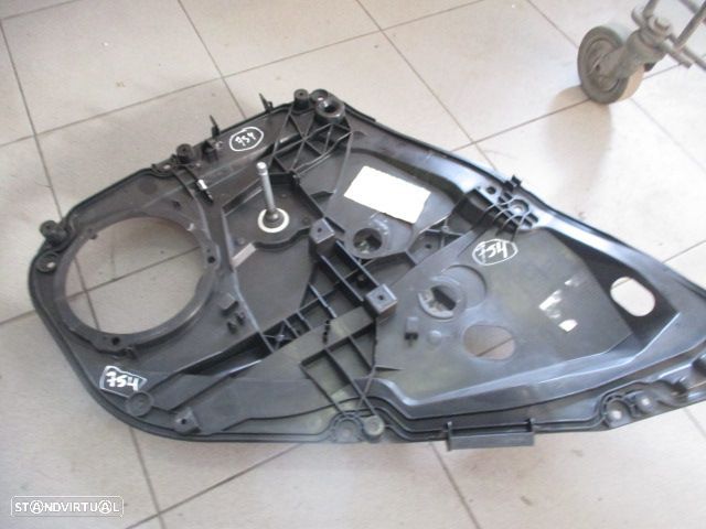 Elevador Manual 8A61A045H22AF FORD FIESTA 2008 5P TD - 6