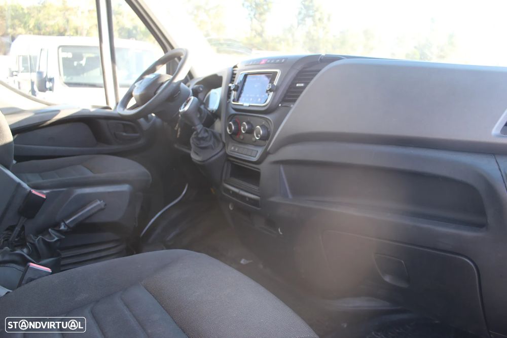 Iveco Daily 35-160 HiMatic CAB/DUPLA - 10